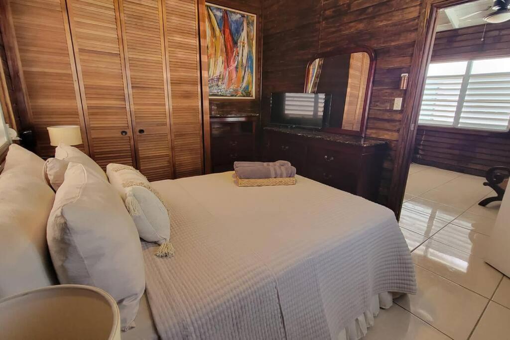 “La Choza” Beach Cabin En El Poblado De Boqueron Cabo Rojo Eksteriør billede